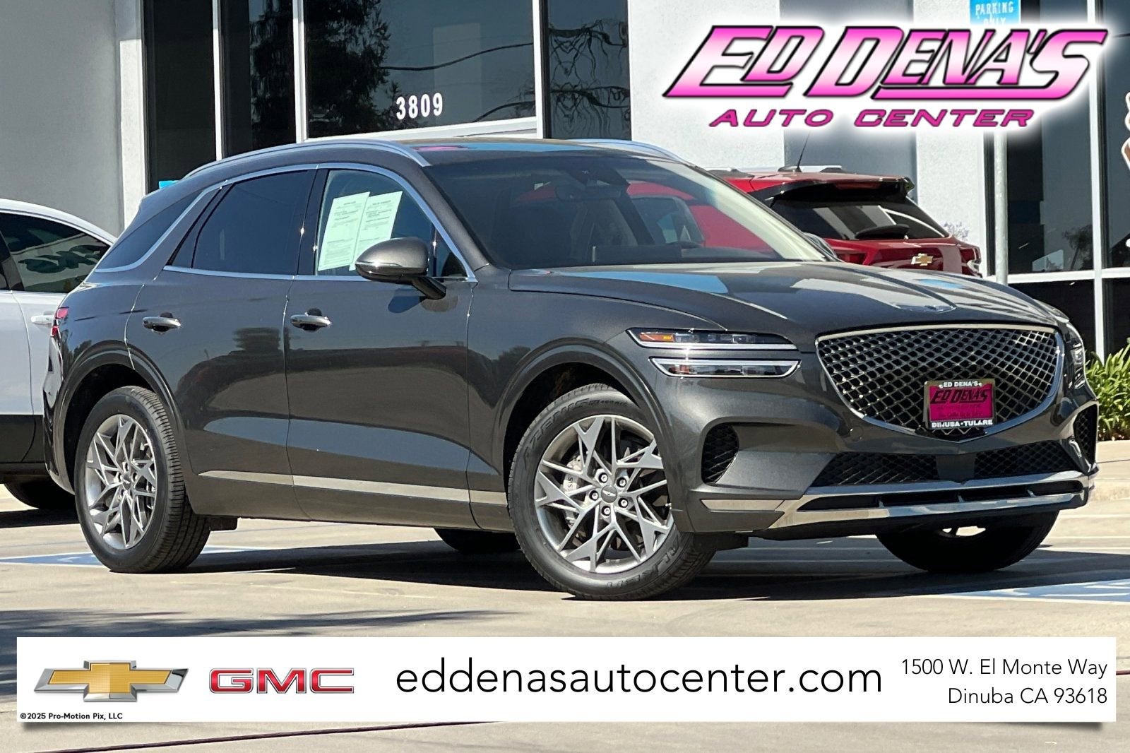 2025 Genesis GV70 2.5T in Gray — front three-quarter view